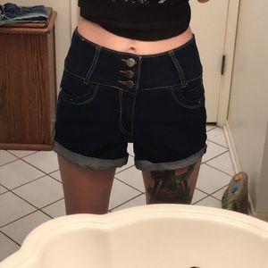 AT Seven jean high-waisted shorts